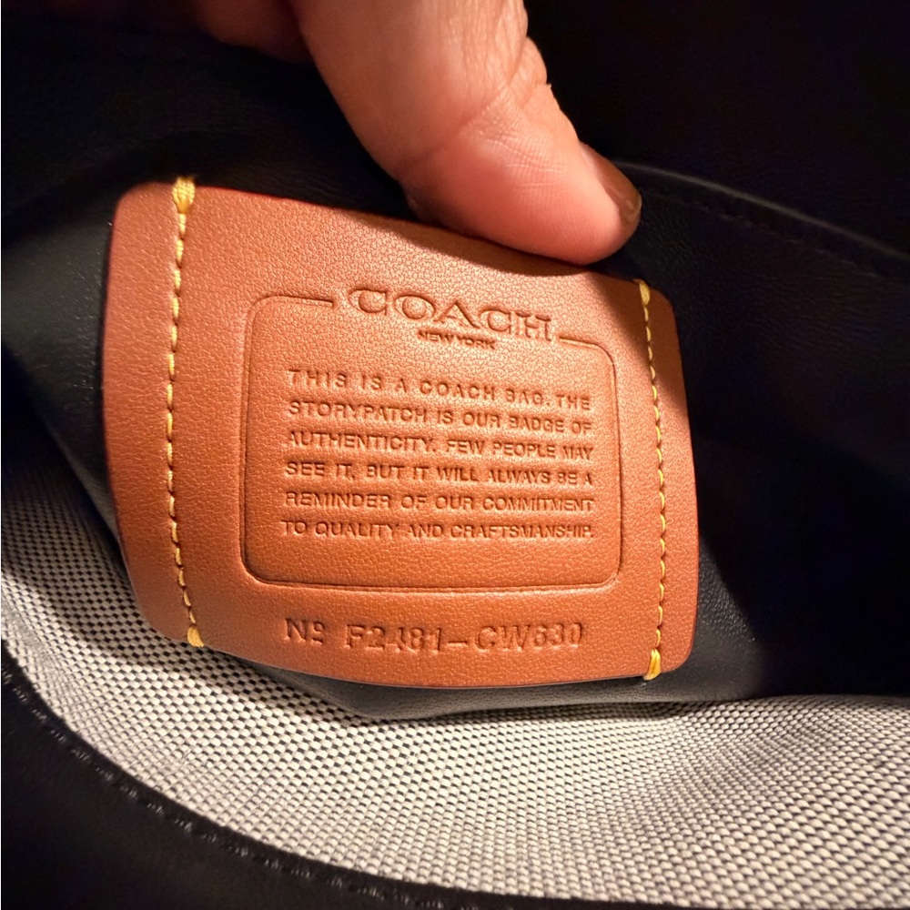 Coach Black crossbody Bag - Picture 9 of 13